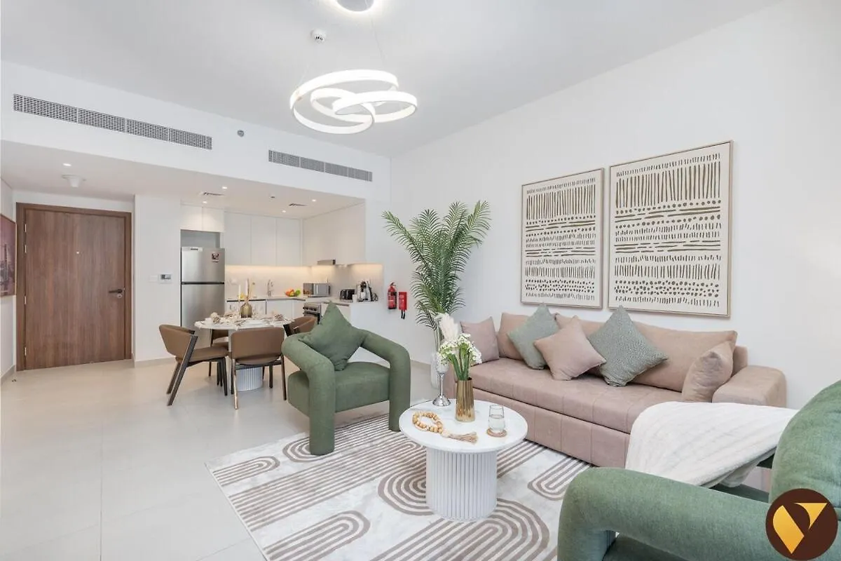 Apartment Vogue Madinat Jumeirah Living With Pool View And Balcony - Brand New Dubai United Arab Emirates